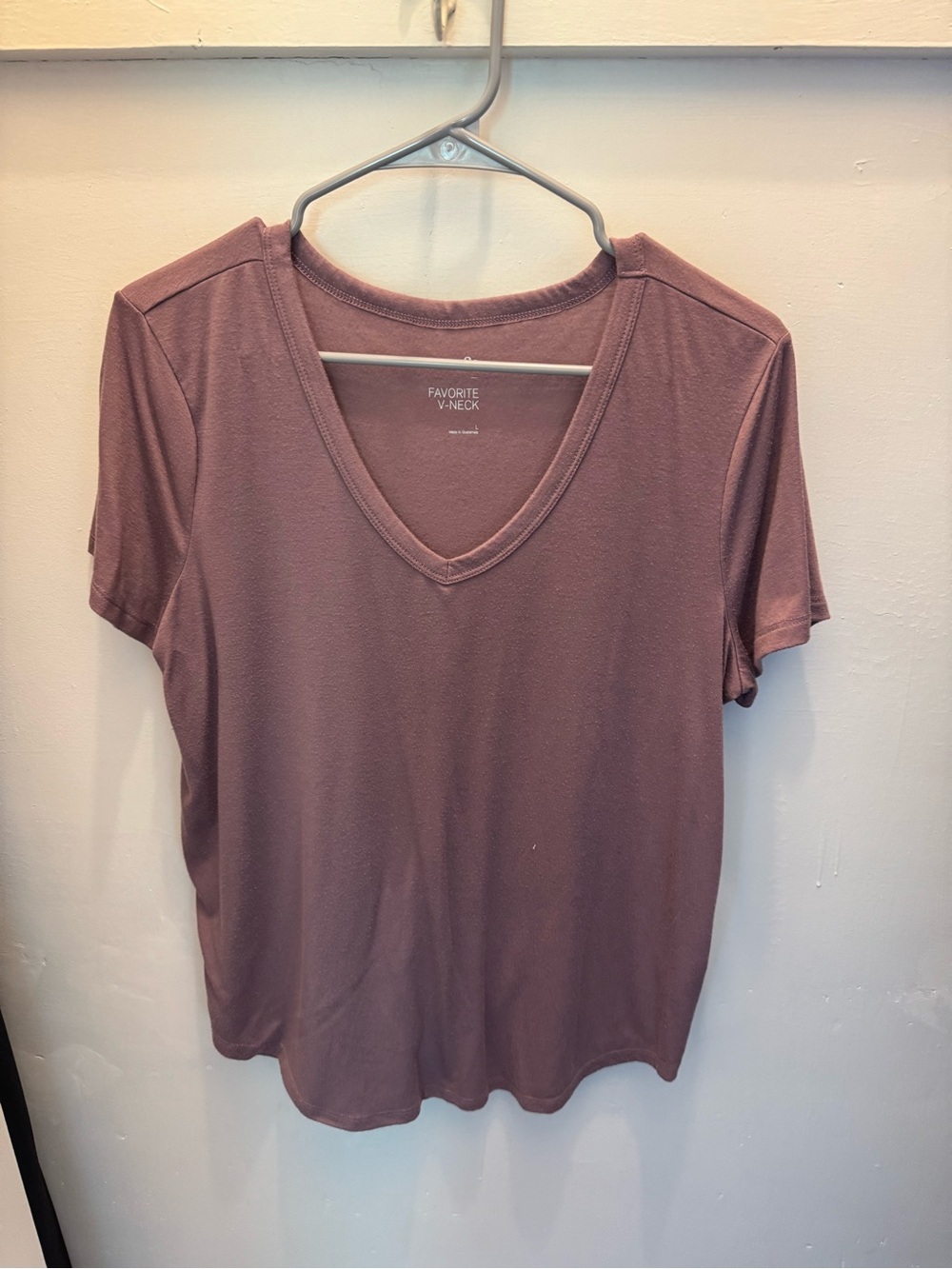 SO Mauve V-Neck Short Sleeve Tee